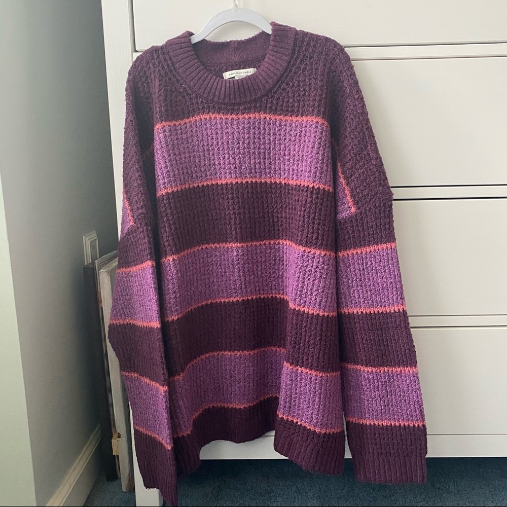 American Eagle sweater